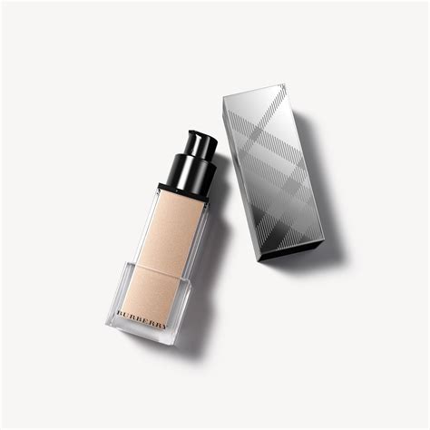 burberry fresh glow fluid foundation|burberry fresh glow luminous foundation.